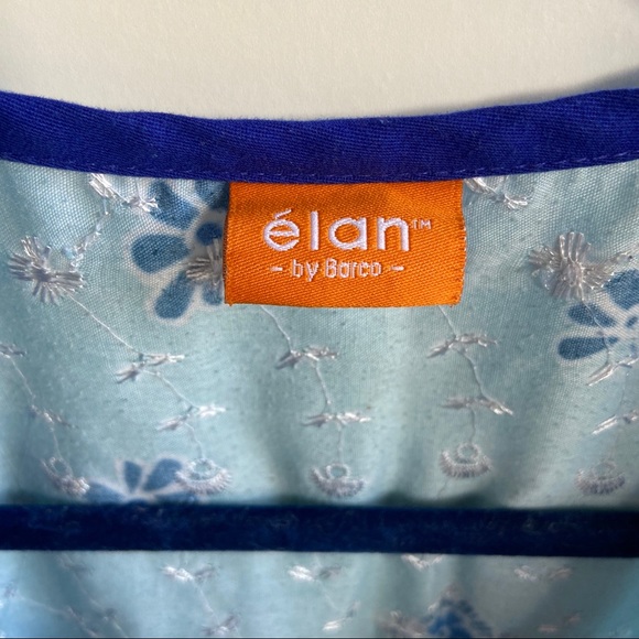 Elan Scrub Top - Picture 2 of 3
